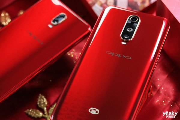 全新OPPO R8手机刷机教程：一步步带你成为手机高手 (全新oppo a2m多少钱)